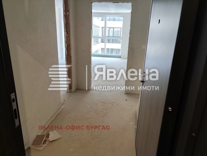 Продава 2-СТАЕН, гр. Бургас, Братя Миладинови, снимка 2 - Апартаменти - 54359833