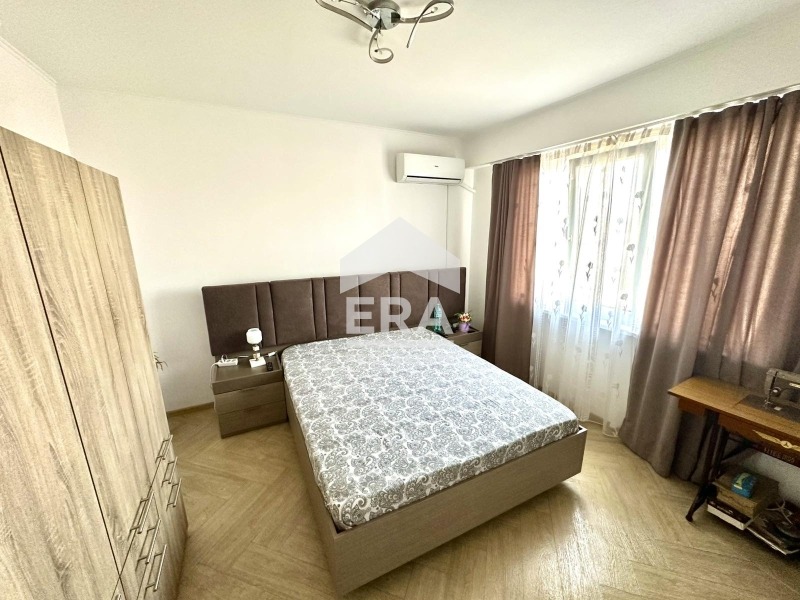 Продава 2-СТАЕН, гр. Добрич, Иглика, снимка 7 - Апартаменти - 55796335
