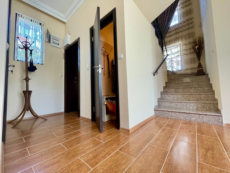 Продава  Къща област Бургас , гр. Свети Влас , 250 кв.м | 61689557 - изображение [7]