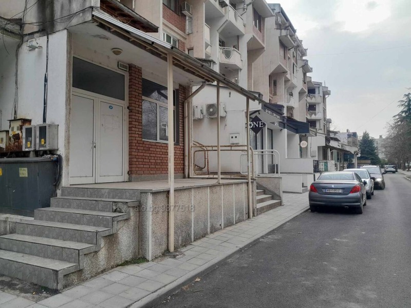 Til salg  Butik Kardzhali , Vazrozhdentsi , 130 kvm | 48953592 - billede [3]