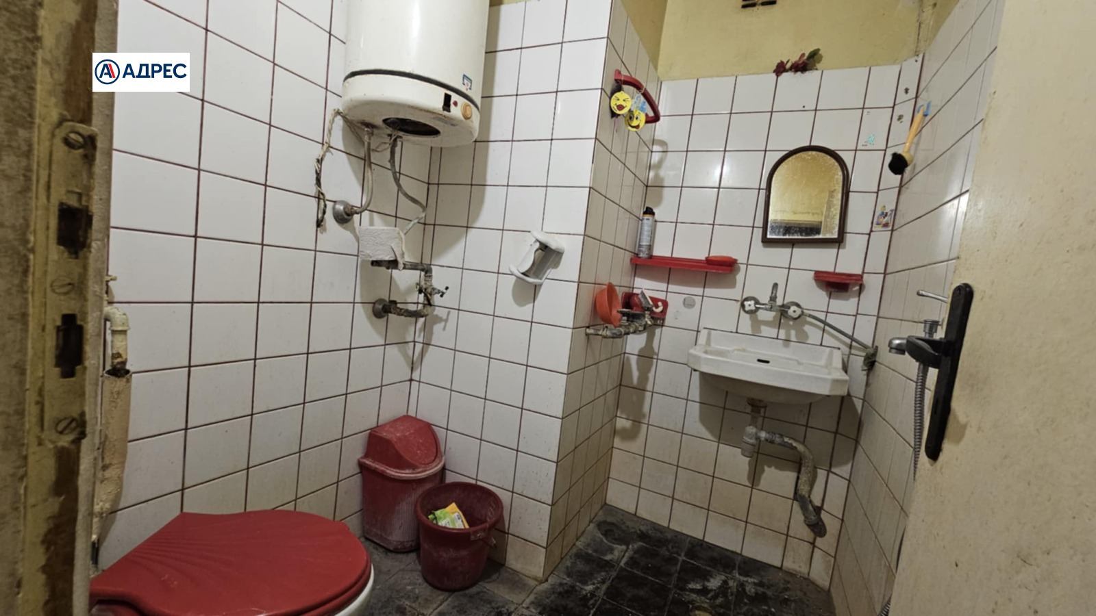 Продава 3-СТАЕН, гр. Нова Загора, област Сливен, снимка 2 - Апартаменти - 53645573