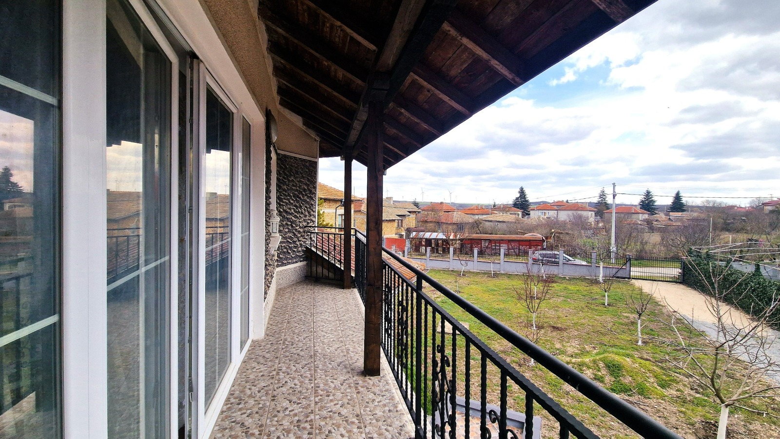 Продава КЪЩА, гр. Вълчи дол, област Варна, снимка 16 - Къщи - 53899622