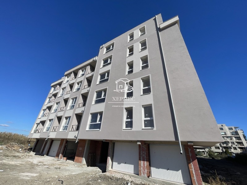 En venta  1 dormitorio región Burgas , Pomorie , 69 metros cuadrados | 55201434 - imagen [10]