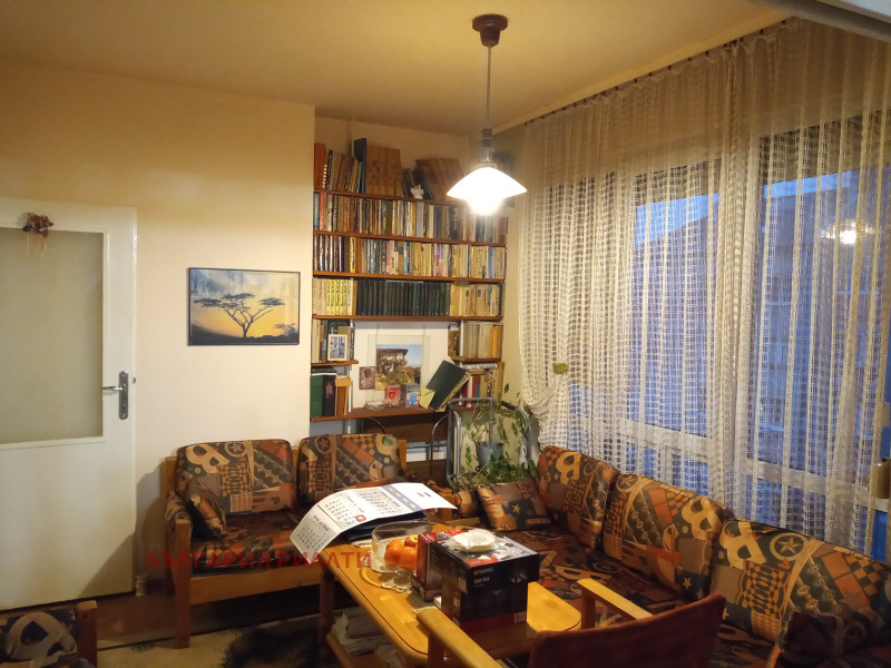 Til salgs  2 soverom Sofia , Tsentar , 74 kvm | 58978612 - bilde [2]