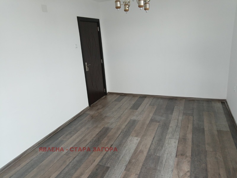 À venda  3 quartos Stara Zagora , Tri tchutchura - centar , 78 m² | 99044438 - imagem [2]