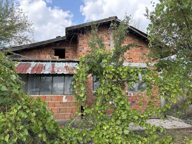 Продава КЪЩА, с. Опан, област Стара Загора