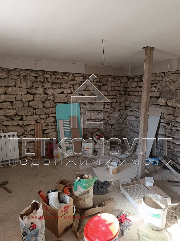 Продава КЪЩА, с. Долище, област Варна, снимка 8 - Къщи - 53118982