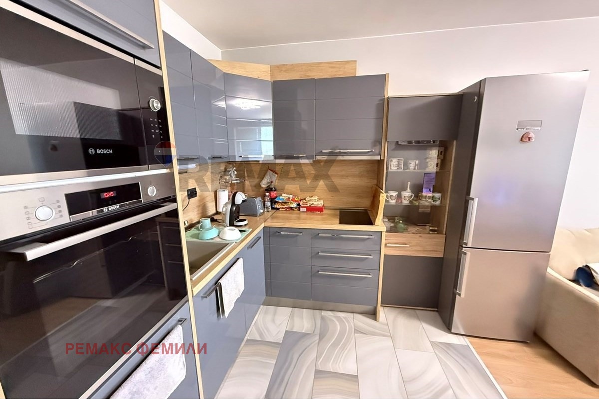 Продава 3-СТАЕН, гр. Варна, Цветен квартал, снимка 2 - Апартаменти - 55647053