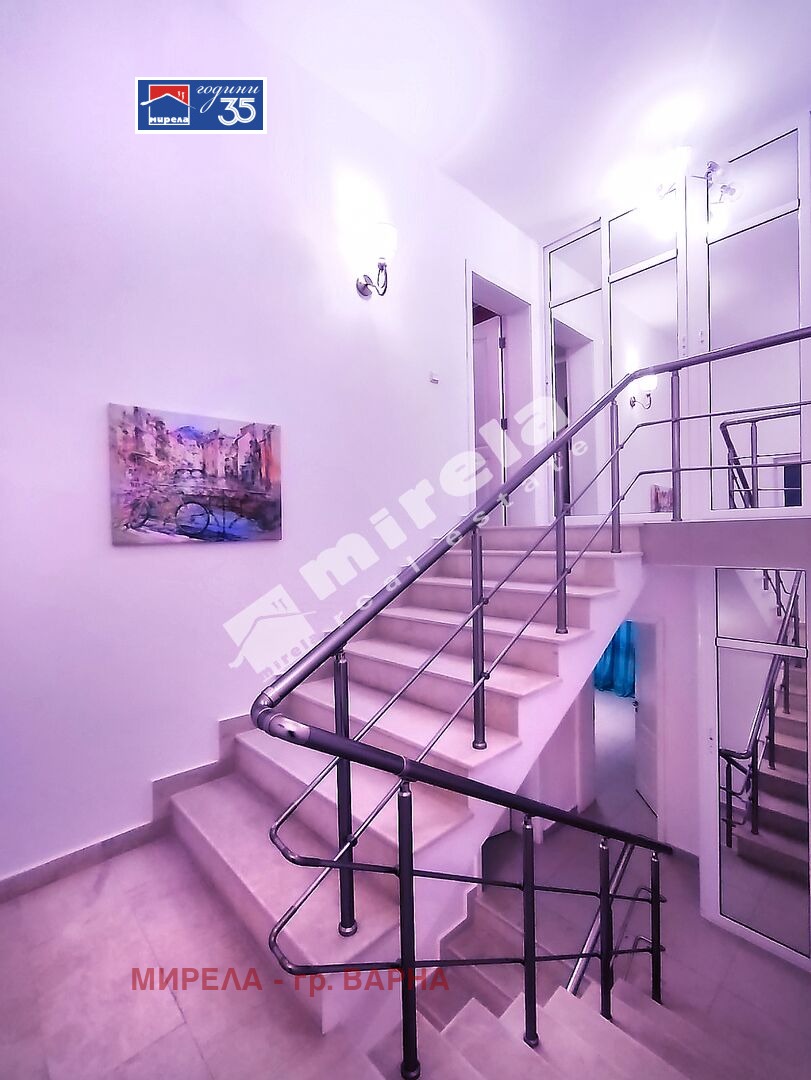 Продава КЪЩА, гр. Балчик, област Добрич, снимка 12 - Къщи - 54144962