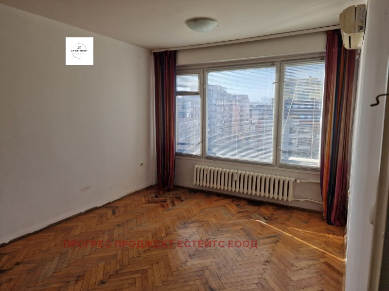 Продава  2-стаен, град София, Борово •  132 500 EUR • ID 73976826 — holmes.bg - [1] 