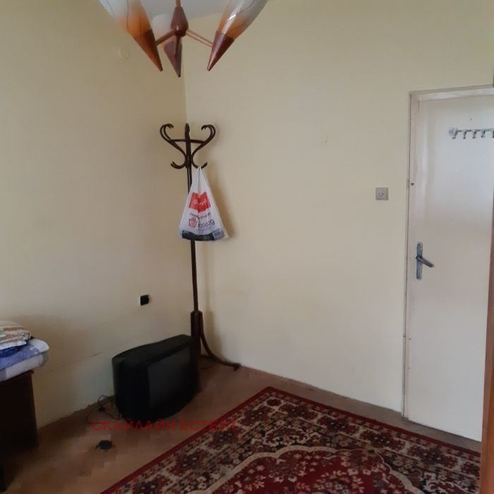 Продава 2-СТАЕН, гр. София, Оборище, снимка 2 - Апартаменти - 54971362