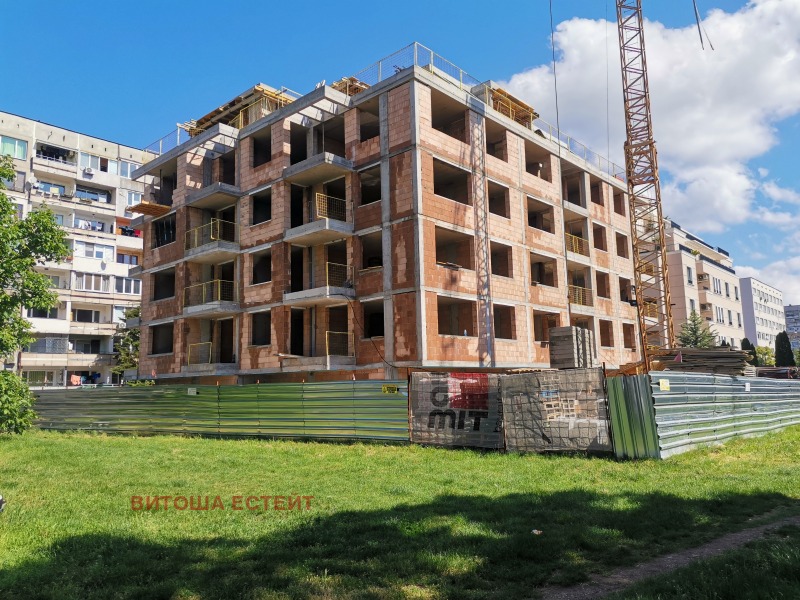 Till salu  2 sovrum Sofia , Ljulin 2 , 163 kvm | 59905595 - bild [14]