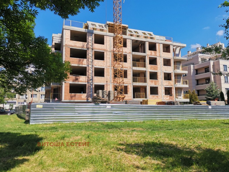 Till salu  2 sovrum Sofia , Ljulin 2 , 163 kvm | 59905595 - bild [15]