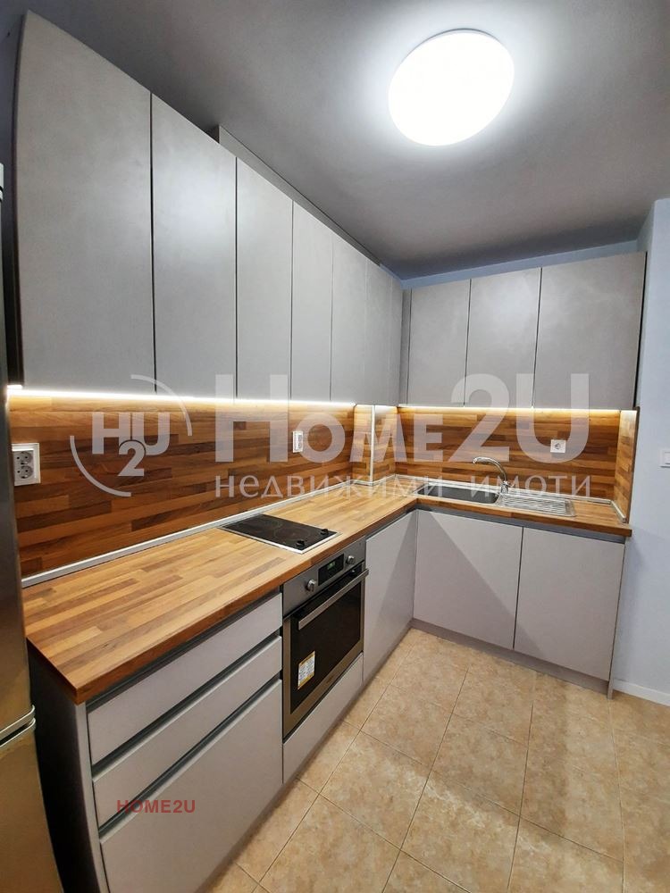 Продава  3-стаен град Варна , Чаталджа , 100 кв.м | 54443739