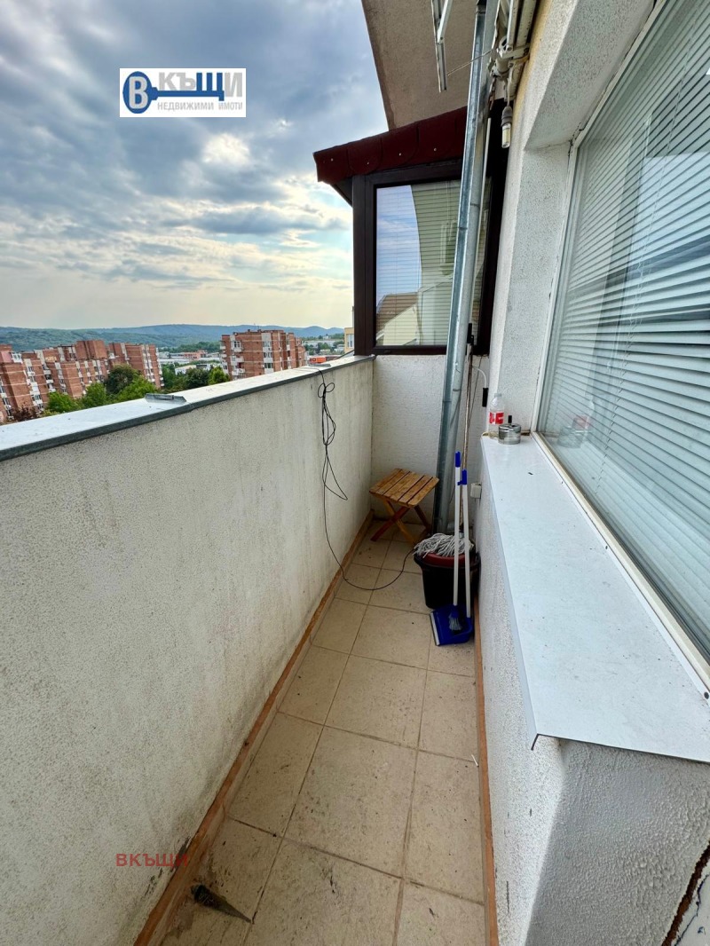 Продава  3-стаен град Велико Търново , Колю Фичето , 65 кв.м | 33136982 - изображение [11]