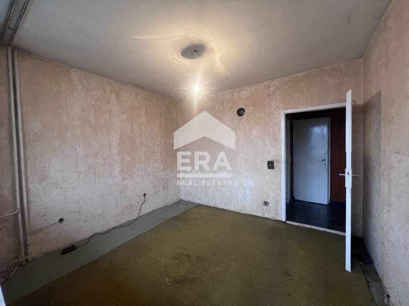 Продава 3-СТАЕН, гр. Велико Търново, Колю Фичето