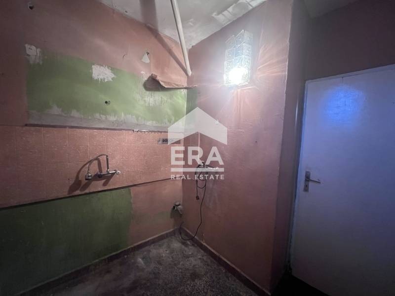 Продава 3-СТАЕН, гр. Велико Търново, Колю Фичето, снимка 12 - Апартаменти - 53127546