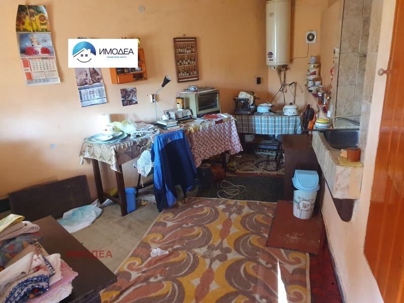 Продава КЪЩА, с. Иванча, област Велико Търново, снимка 4 - Къщи - 52232727