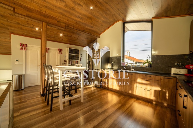 Продава КЪЩА, гр. Априлци, област Ловеч, снимка 8 - Къщи - 52924912