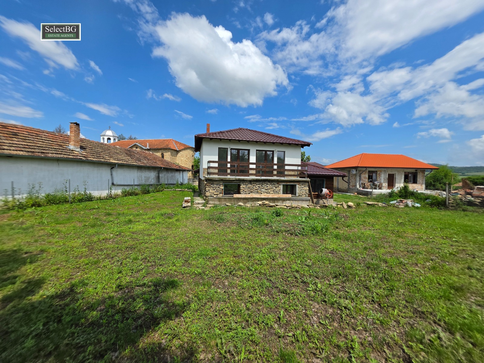 Продава КЪЩА, с. Къпиново, област Велико Търново, снимка 4 - Къщи - 48866907