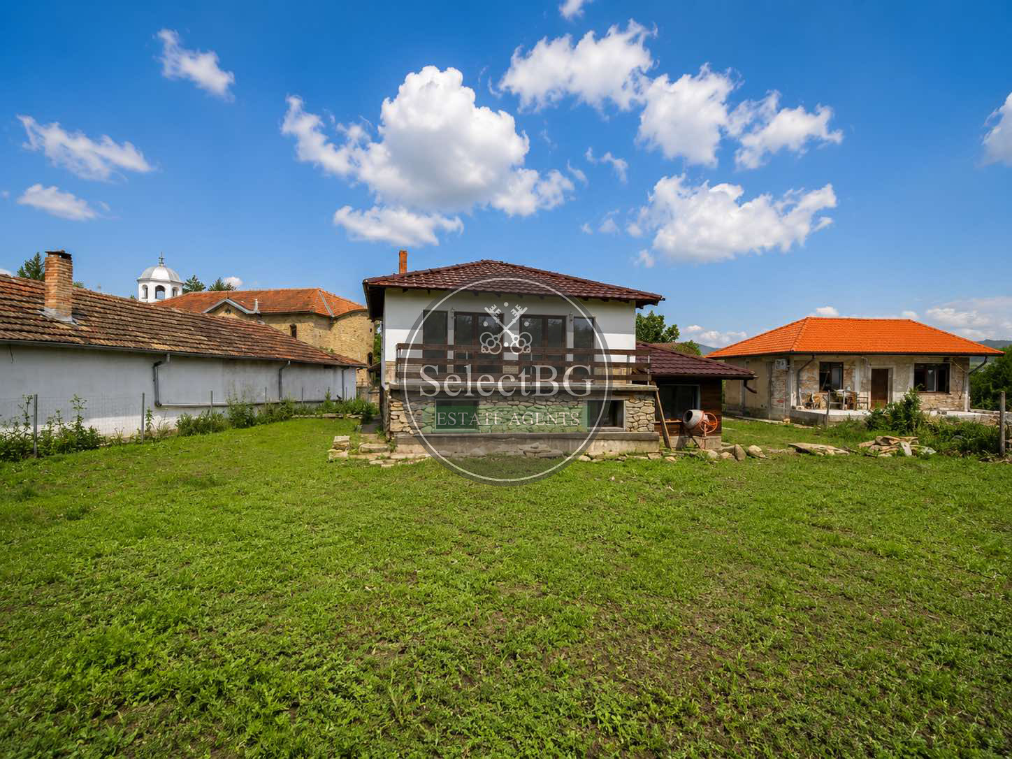 Продава КЪЩА, с. Къпиново, област Велико Търново, снимка 4 - Къщи - 48866907