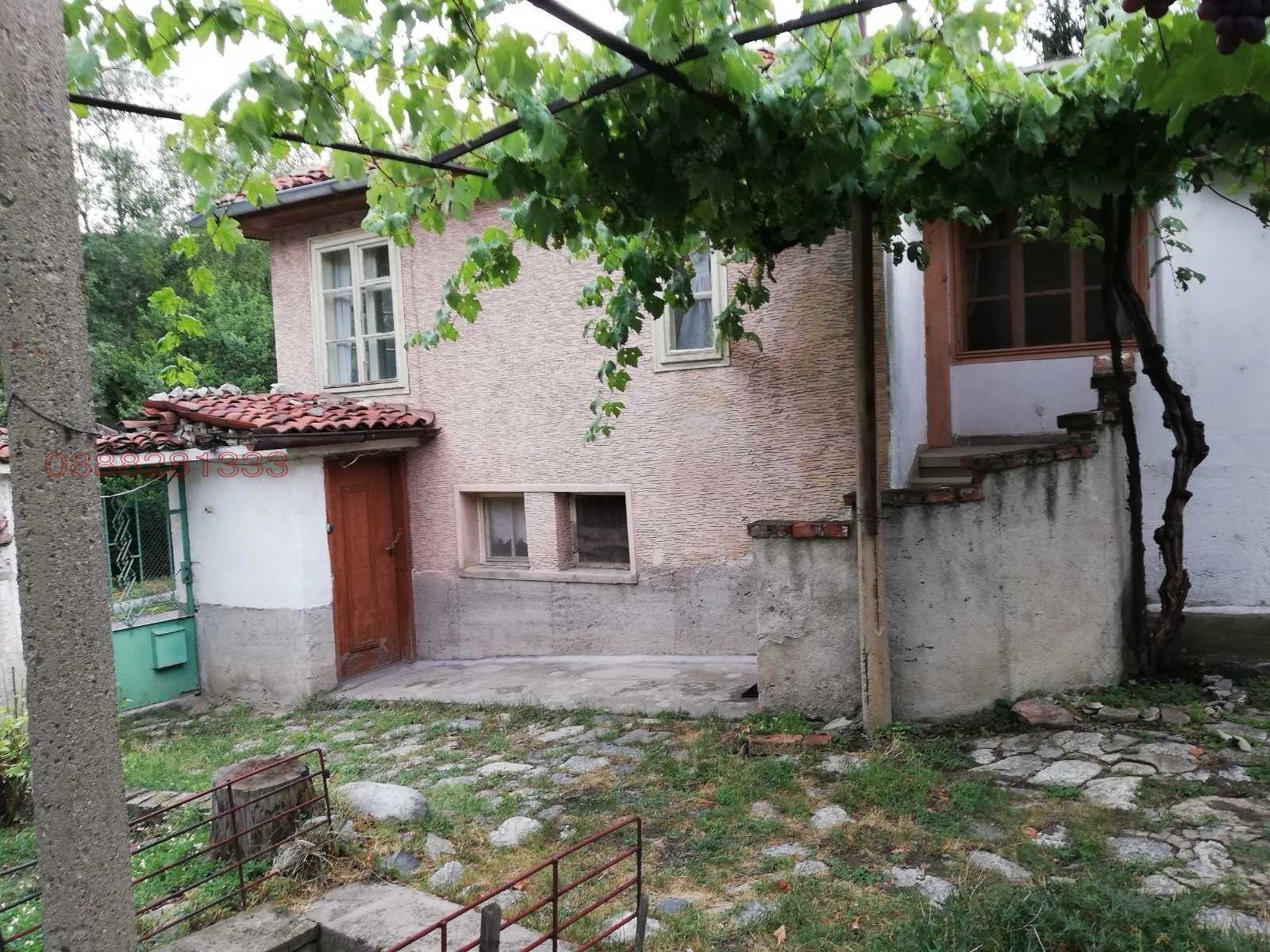 Продава КЪЩА, гр. Карлово, област Пловдив, снимка 5 - Къщи - 54223369