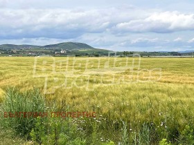 Οικόπεδο Καμεναρ, περιοχή Μπουργκάς 6