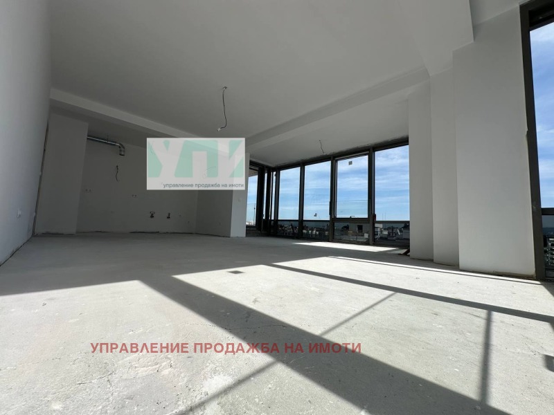 À venda  2 quartos Sofia , Manastirski livadi , 131 m² | 18436848