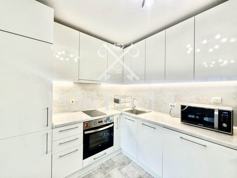 Продава 3-СТАЕН, гр. Бургас, Възраждане, снимка 3 - Апартаменти - 53342142