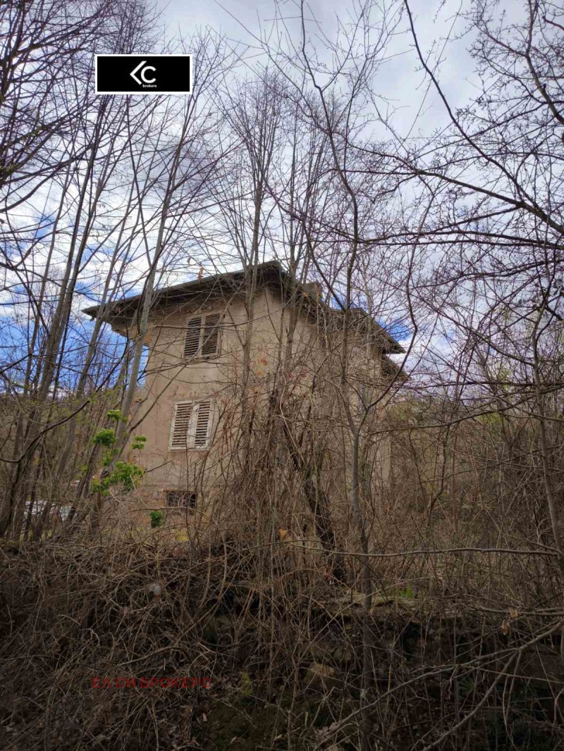 Продава КЪЩА, с. Врачеш, област София област, снимка 2 - Къщи - 51948311