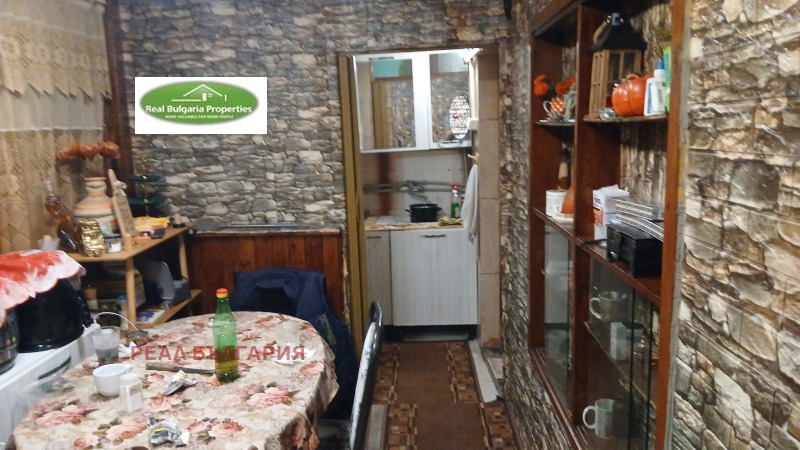 Продава КЪЩА, гр. Русе, в.з. Русофили, снимка 4 - Къщи - 53511548