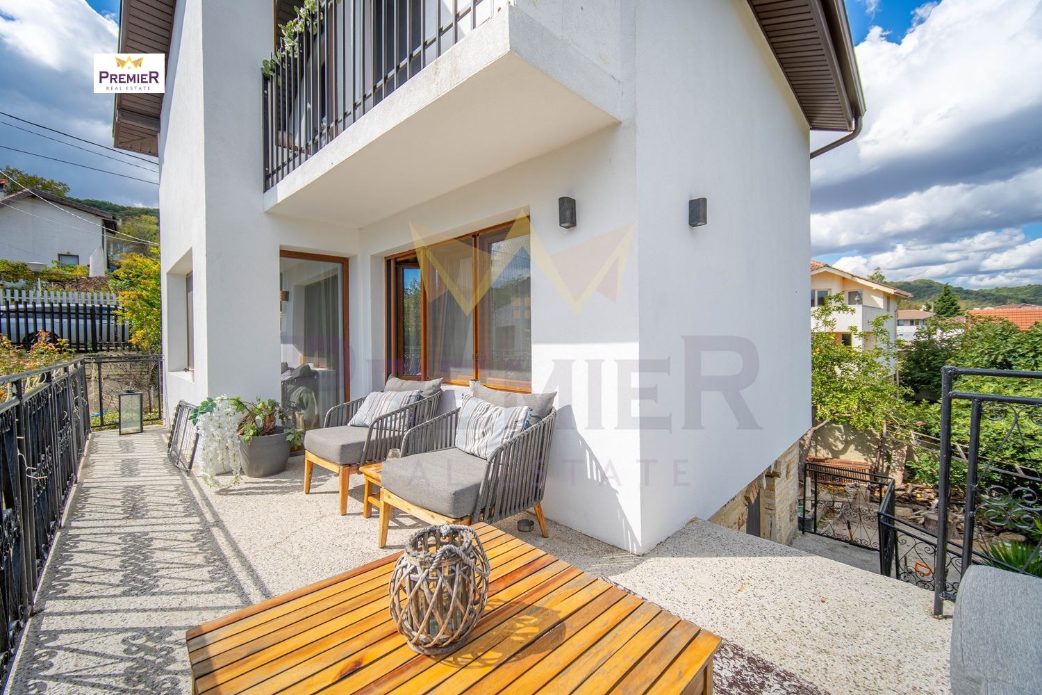 Продава КЪЩА, гр. Балчик, област Добрич, снимка 2 - Къщи - 56460088