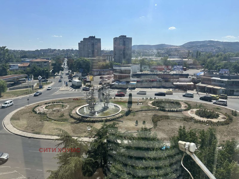 Продава 3-СТАЕН в град Кърджали, Център - 63 кв.м / 70 000 € » 136 908.10 лв., СИТИ ХОУМС