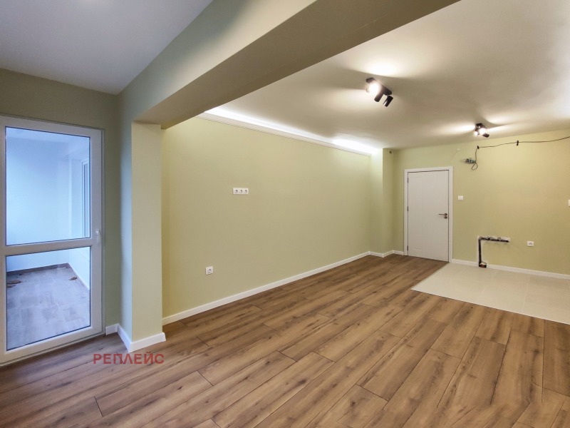 Продава 4-СТАЕН, гр. Варна, Чайка, снимка 2 - Апартаменти - 53280977