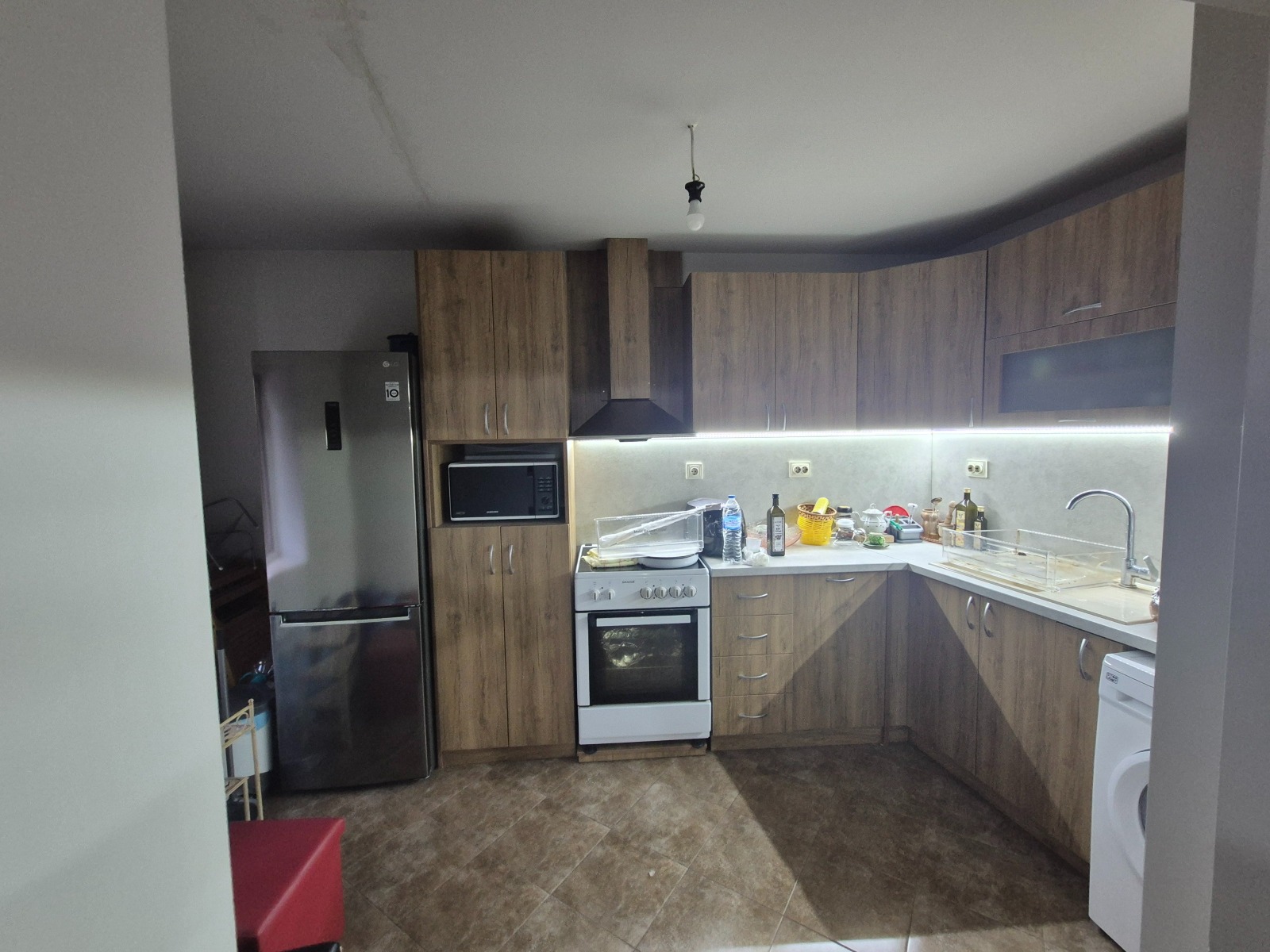 Продава КЪЩА, гр. Долни Дъбник, област Плевен, снимка 5 - Къщи - 53945228