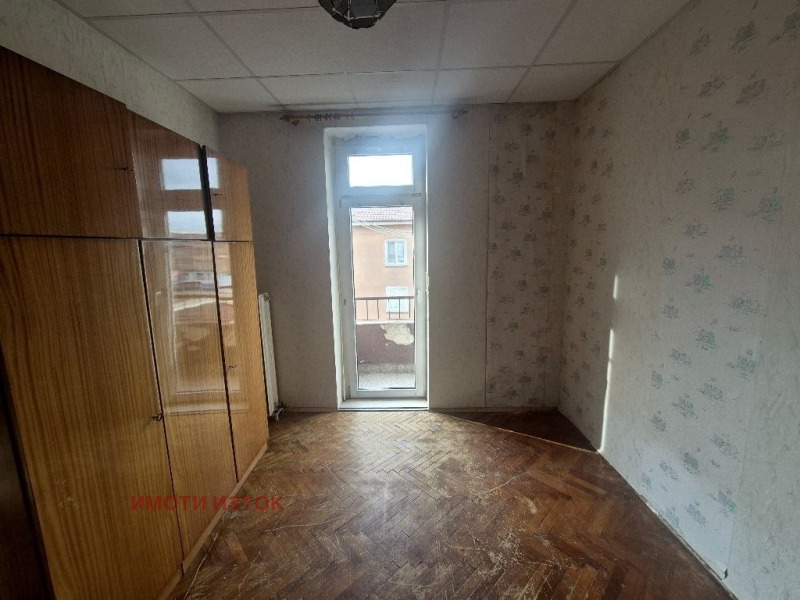 Продава 3-СТАЕН, гр. Перник, Изток, снимка 8 - Апартаменти - 53419570