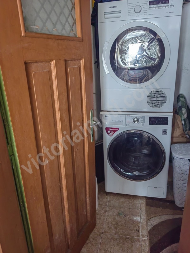 Продава КЪЩА, с. Никюп, област Велико Търново, снимка 2 - Къщи - 53184682