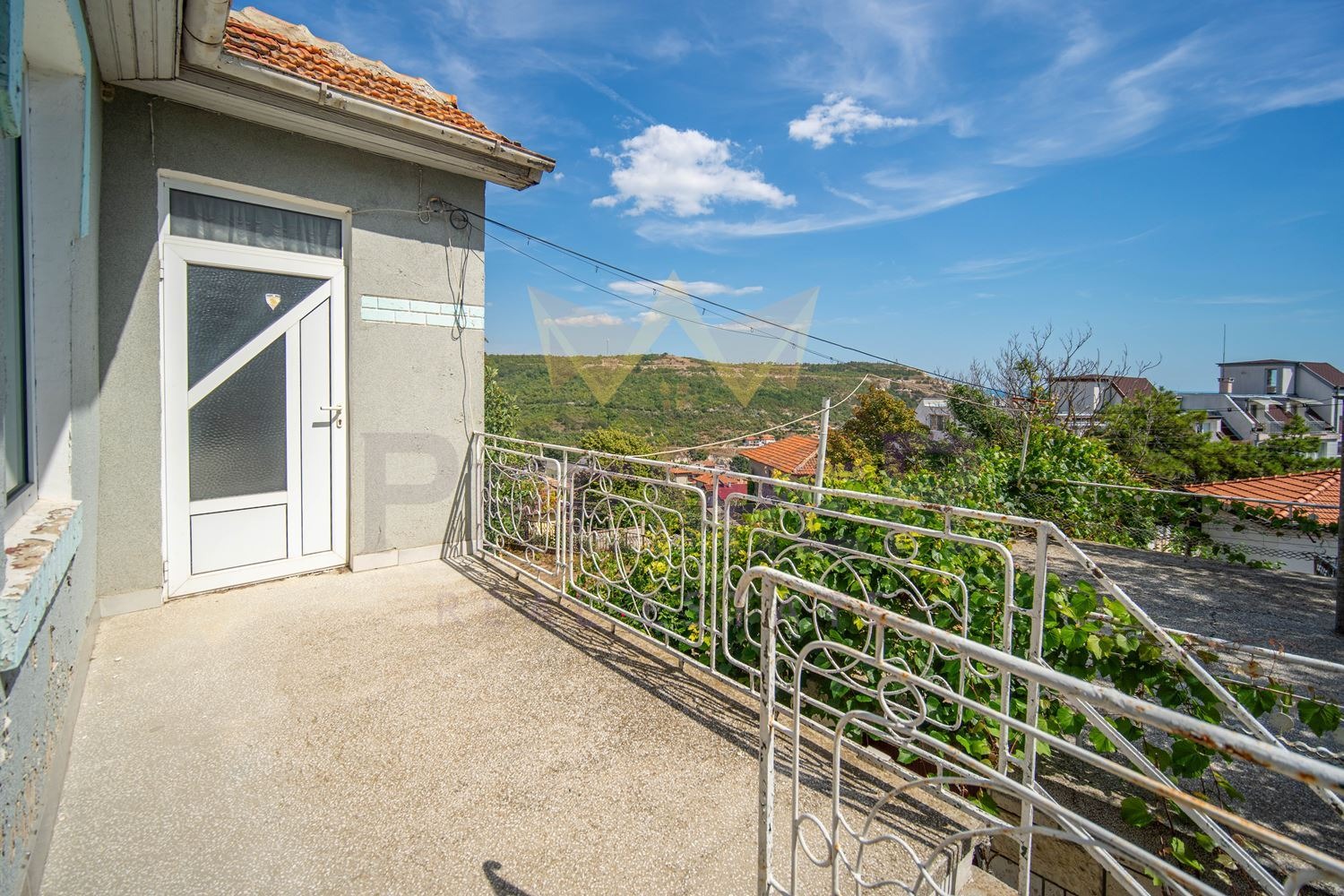 Продава КЪЩА, гр. Балчик, област Добрич, снимка 5 - Къщи - 54148620