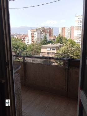 2 quartos Suhata reka, Sofia 11