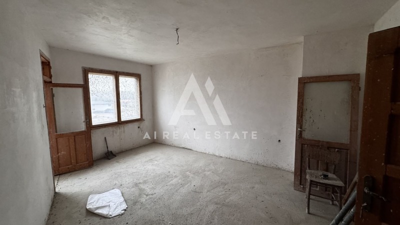 Продава 3-СТАЕН, гр. Плевен, Кайлъка, снимка 3 - Апартаменти - 52751880