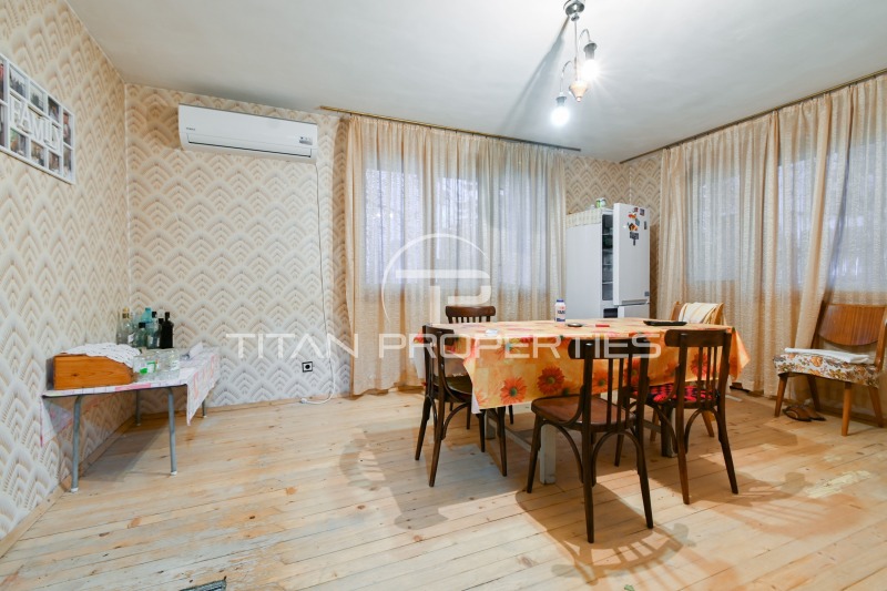 Продава  Къща град София , гр. Банкя , 352 кв.м | 23942564