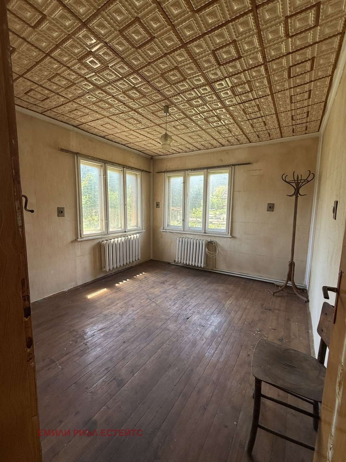 Продава КЪЩА, с. Зверино, област Враца, снимка 8 - Къщи - 54729876