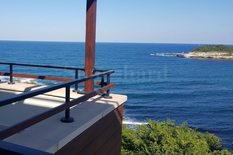 Продава 3-СТАЕН в област Бургас, гр. Царево - 179 кв.м / 324 000 € » 633 688.92 лв., СТОУНХАРД ПРЕМИЪР В СТРАНАТА И ЧУЖБИНА