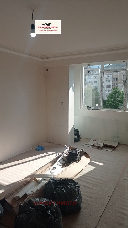 Продава  1-стаен град Шумен , Боян Българанов 1 , 42 кв.м | 37541587 - изображение [4]