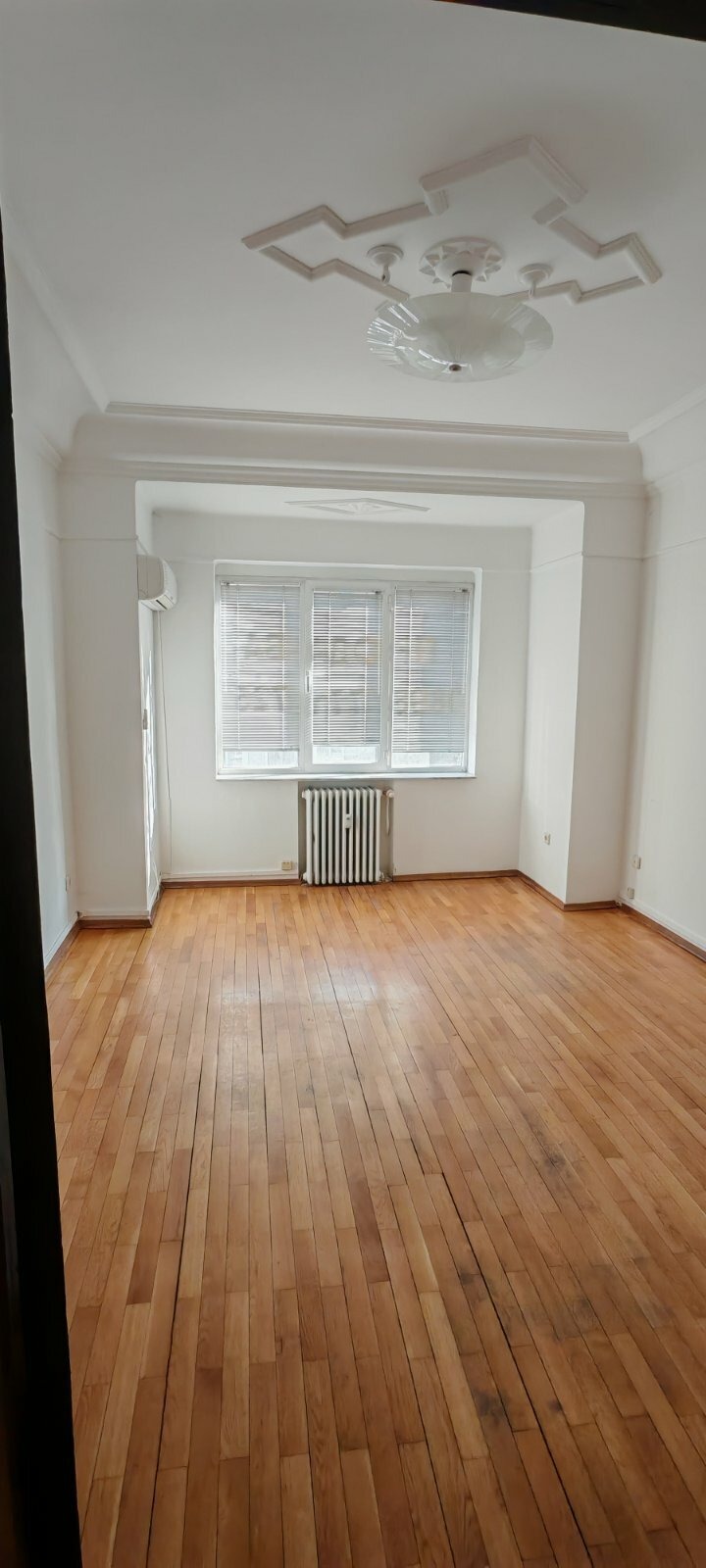 Продава 4-СТАЕН, гр. София, Център, снимка 4 - Апартаменти - 53369921