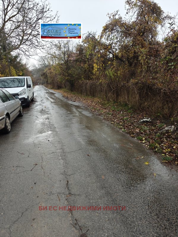 Продава КЪЩА, с. Горни Романци, област Перник, снимка 11 - Къщи - 52380871