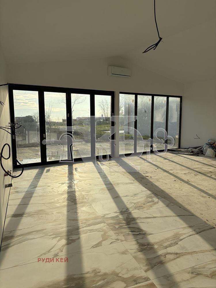 Продава КЪЩА, гр. Варна, м-т Манастирски рид, снимка 7 - Къщи - 52985886