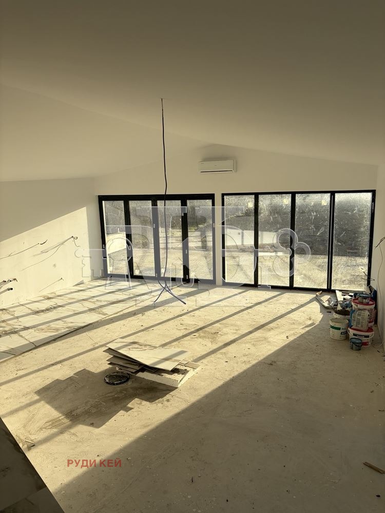 Продава КЪЩА, гр. Варна, м-т Манастирски рид, снимка 9 - Къщи - 52985886