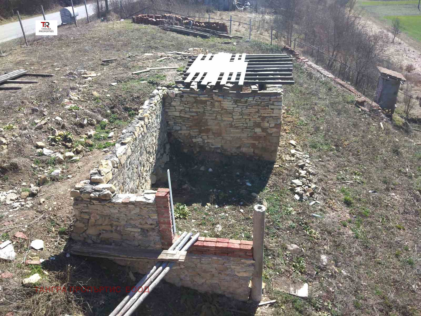 Продава КЪЩА, с. Парамун, област Перник, снимка 8 - Къщи - 53299521