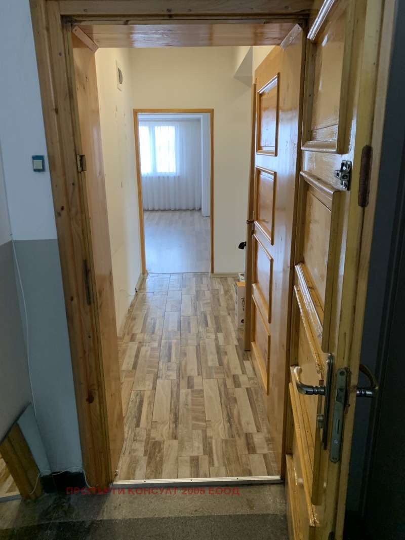 Продава 4-СТАЕН, гр. Самоков, област София област, снимка 11 - Апартаменти - 52693526